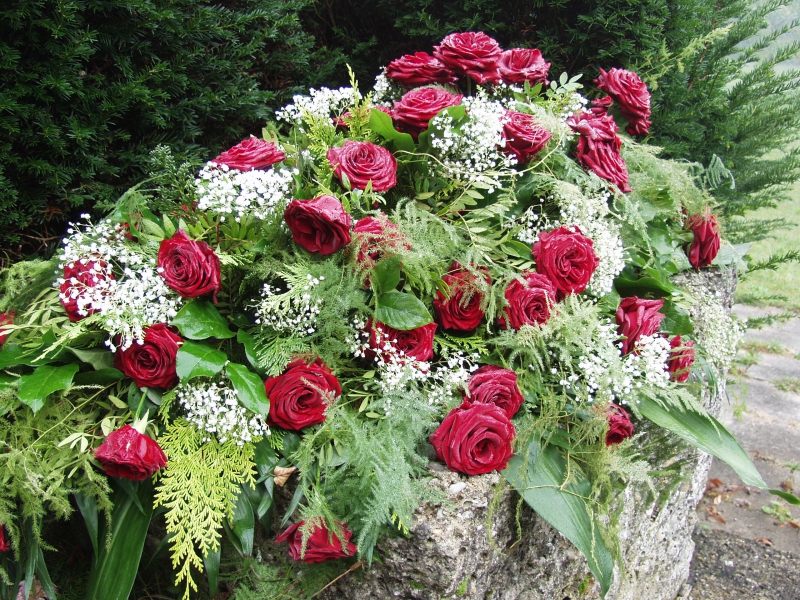 funeraire--min_roses-61203